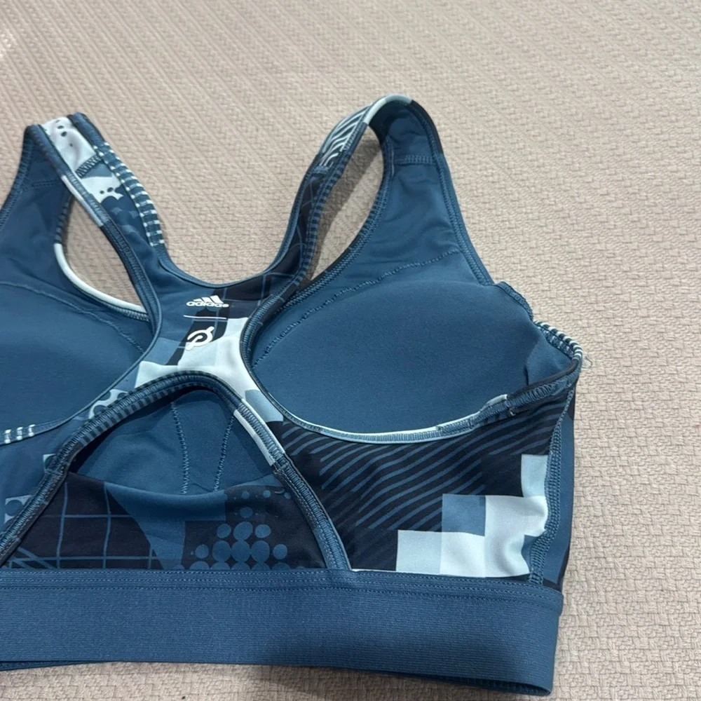 Adidas x Peloton Sports Bra - Picture 6 of 8